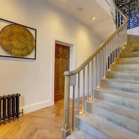 Holiday home Homebird - The Vicarage Leeds (West Yorkshire)