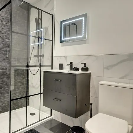 Holiday home Homebird - The Vicarage Leeds (West Yorkshire)