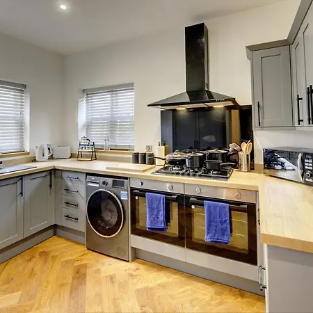 Holiday home Homebird - The Vicarage *