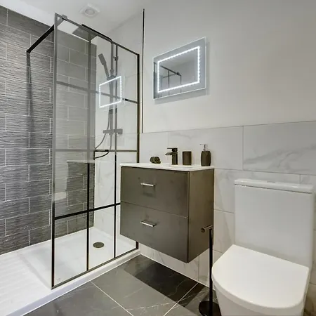 Holiday home Homebird - The Vicarage Leeds (West Yorkshire)