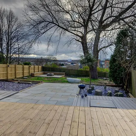 Holiday home Homebird - The Vicarage *