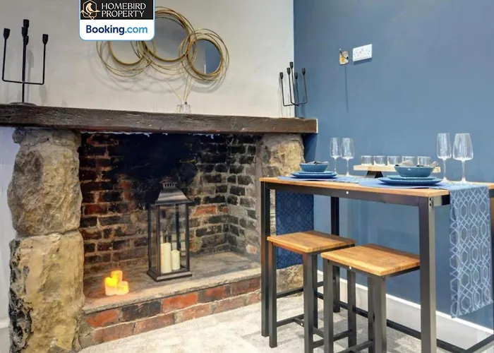 Сasa de vacaciones Large 6bdr House By Homebird Management Short Lets & Serviced With Secured Parking & Garden Area Leeds (West Yorkshire)